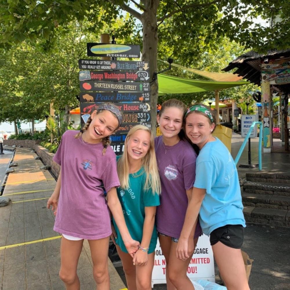 Meet your Posher, Michaela